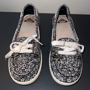 Roxy black & white floral boat shoe, size women’s 7.5, slightly used